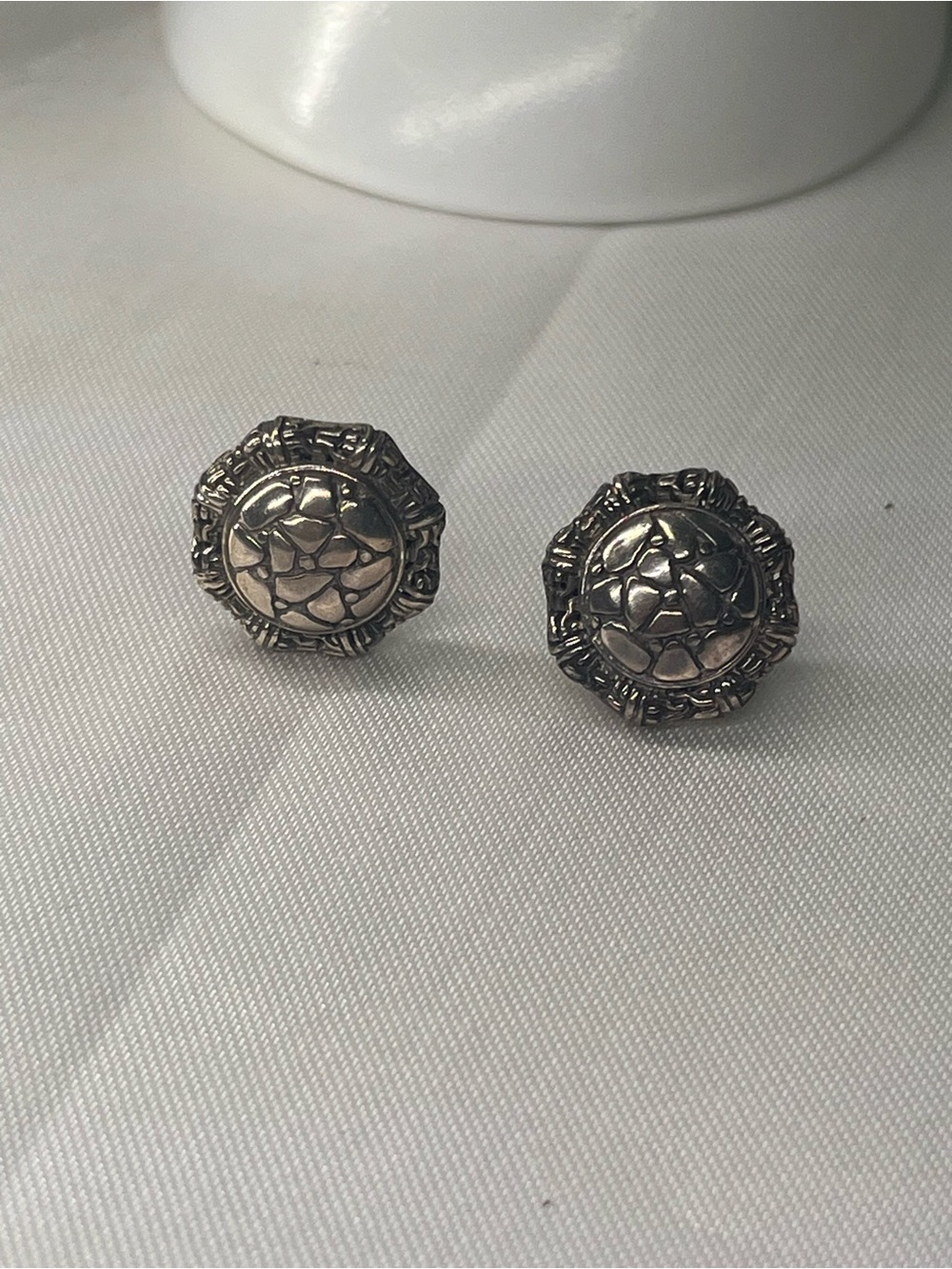 Vintage SARDA Sterling Silver Floral Round Stud Earrings